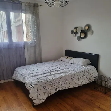 Appartement 5 Pieces Traversant Proche Paris Poissy