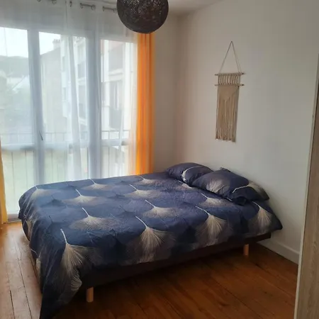 5 Pieces Traversant Proche Paris * Poissy