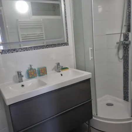 5 Pieces Traversant Proche Paris Poissy
